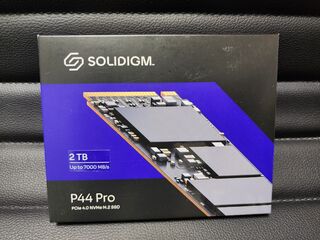 Solidigm P44 Pro SSDPFKKW020X7X1